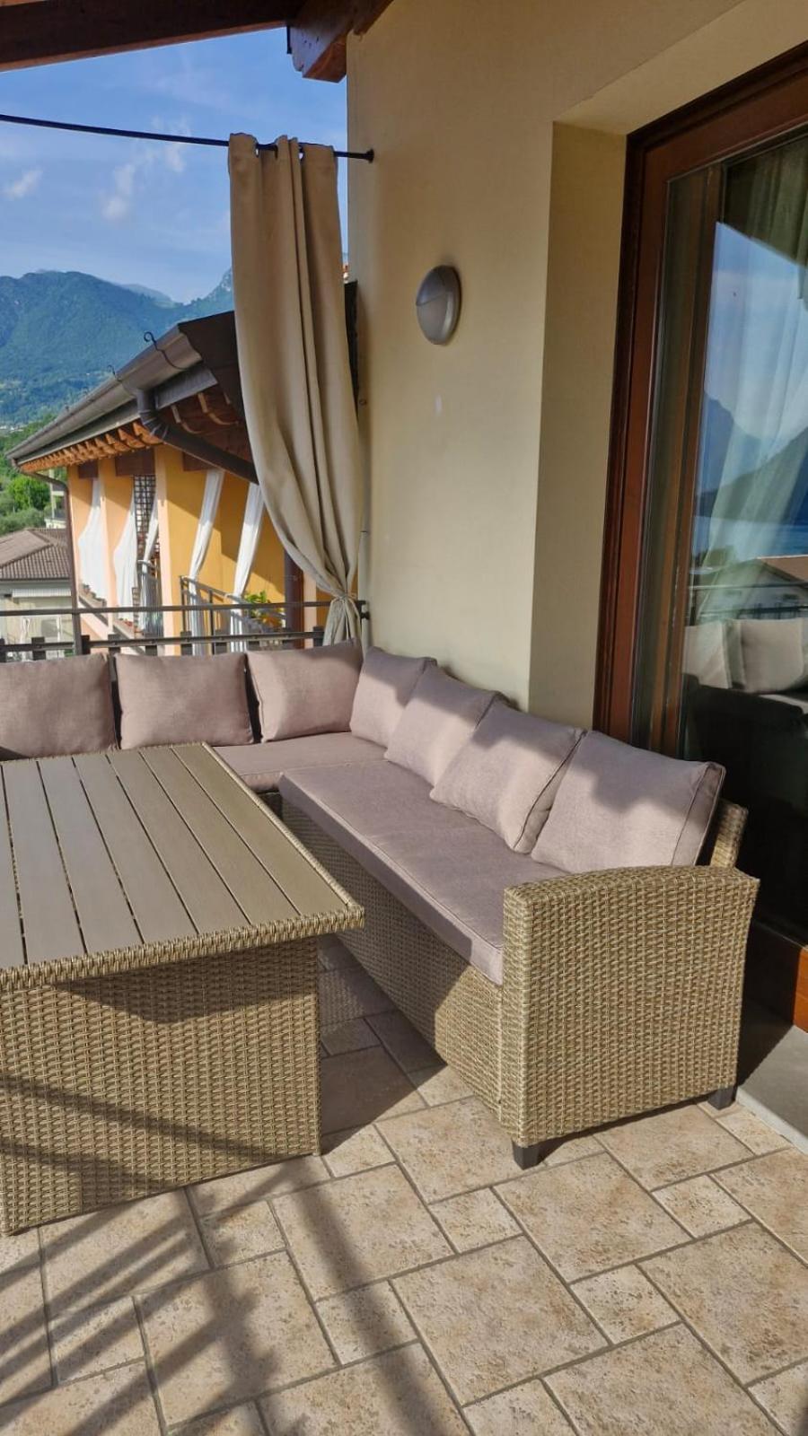 Romantic Lake View House Сульцано Экстерьер фото